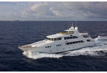  Luxury Charter Yacht