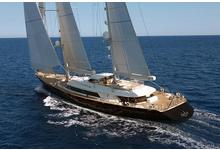  Luxury Charter Yacht